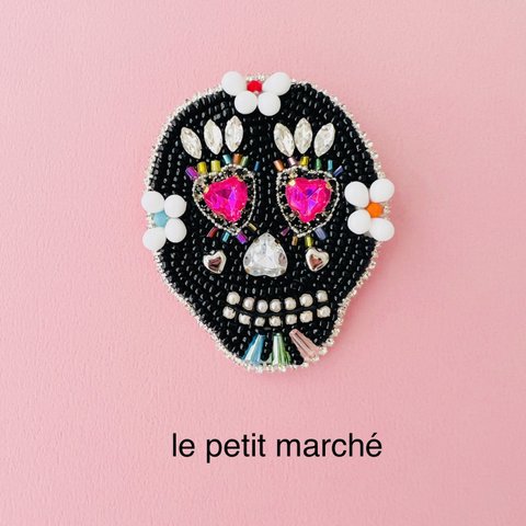 メキシカンスカルのビーズ刺繍ブローチ/黒