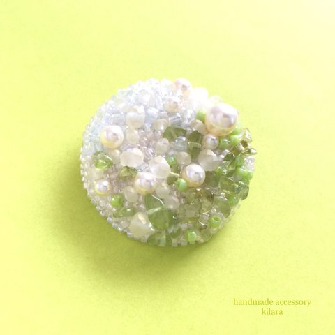 melon color✧ビーズ刺繍ブローチ