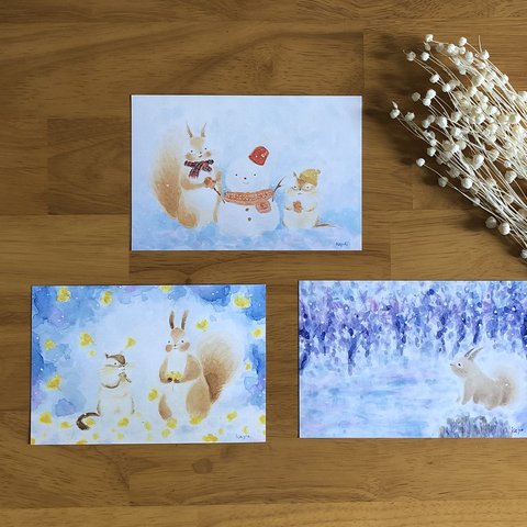 冬の森とリスのポストカード