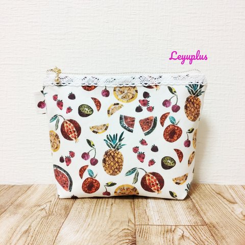 【sale】LIBERTYのフルーツポーチ♪