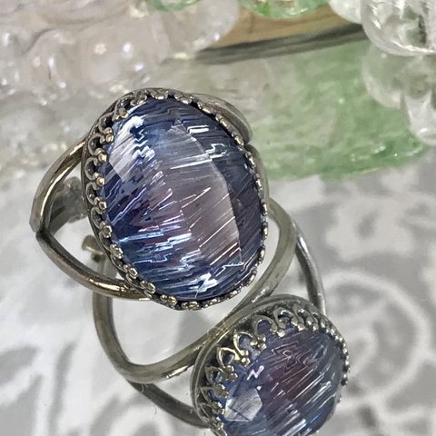 再販　S１９４０年代   サファイア＆アメジスト　vintage ridge glass ring（８～２２号・SV925に変更可能）