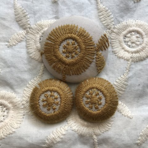 ハンドメイド〇おはなの刺繍ヘアゴムセット