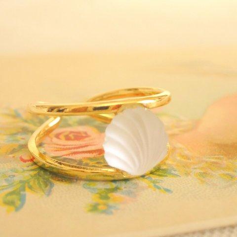 ♡Vintage Shell cabochon ring ♡（white） 