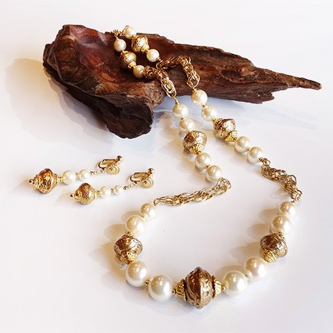 80s Vintage Gold × Fake Pearl Long Necklace & Earrrings Set