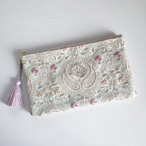 インド刺繍＊フラットポーチ　　プレゼント　母の日