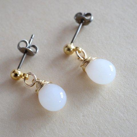 GLASS  Larme pierce/earring スノウホワイト