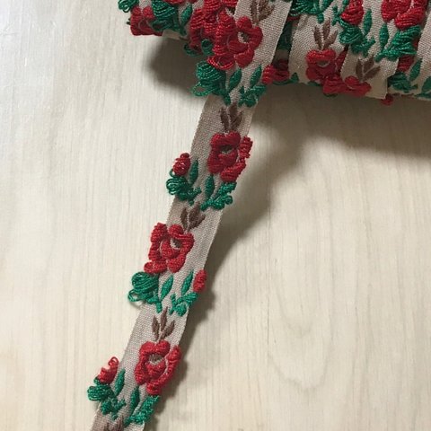 EMBROIDERY FLOWER ROSE RIBBON TAPE BRAID PARTS