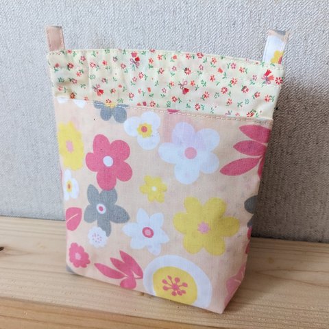 モモンガポーチ（春夏用・1匹用）レトロ花パステルピンク×チューリップと小花　カラビナなし