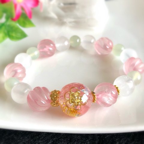 ピンクオルゴナイト玉♥️spring has come✨デザインブレスレット