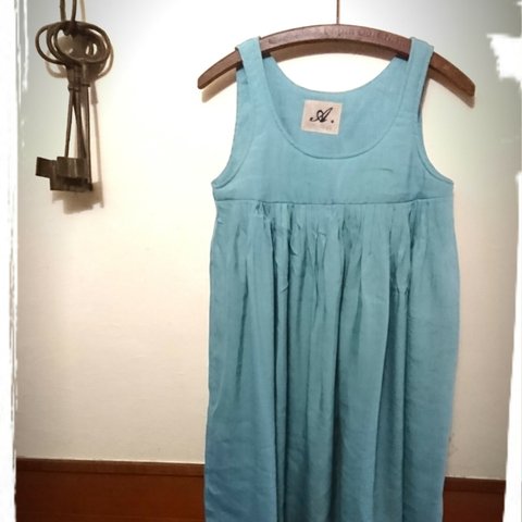 Linen　スモークブルーのワンピース 