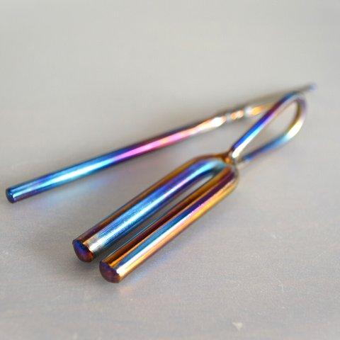 Titanium Tuning fork pendant・チタンの音叉１９３８Hz