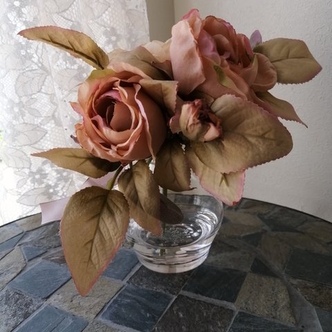 【限定1個】～あなたに毎日咲く花を～アンティークローズのマジカルウォーターアレンジメント 母の日