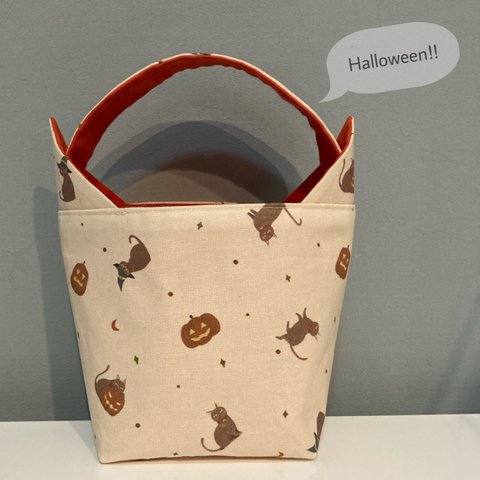 【⭐︎目前セール⭐︎送料無料】ねこシルエットのハロウィンミニバッグ♡トリックオアトリート　ねことかぼちゃ柄（2022ver.）