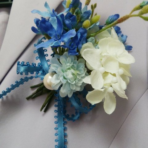 ブルースター＆あじさい　コサージュ小ぶり🌸Corsage　Blue star 入学入園　普段使い