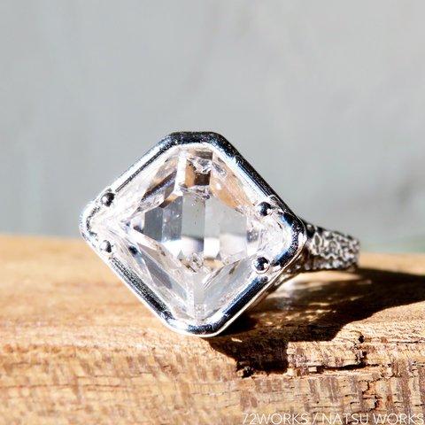 ハーキマーダイヤモンド リング / Herkimer Diamond Ring