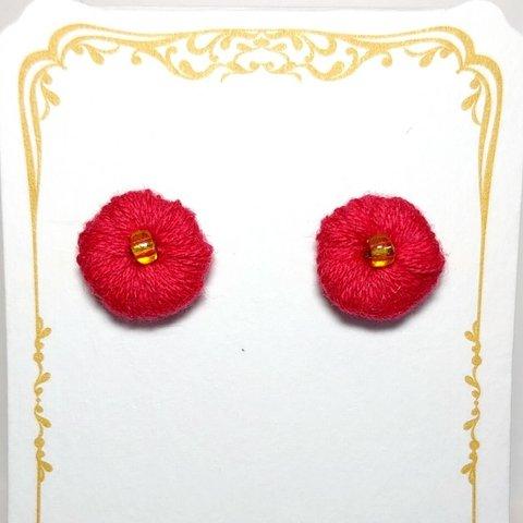 【送料無料】丸いお花の刺繍イヤリング