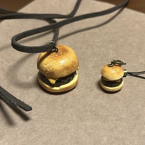 ハンバーガー　ストラップ　ペンダントセット売り