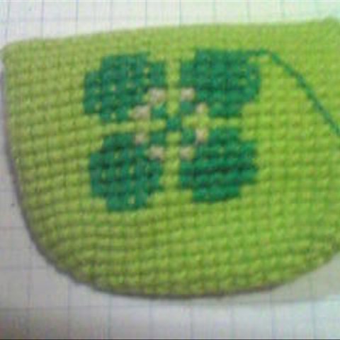 手編みの財布・黄緑・クローバー