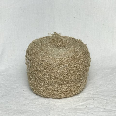 ループ（Wool 100%）／サクラ／187g