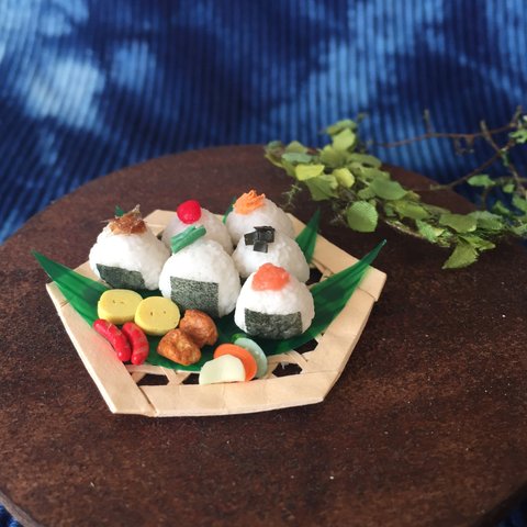 ミニチュアフード 海苔おにぎりランチ🍙