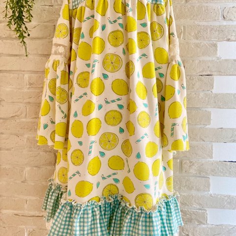 子供服　レモネード🍋＆ラメチェックの爽やかふんわりワンピース 120サイズ　女の子服　レモン　ネオン　ドレス