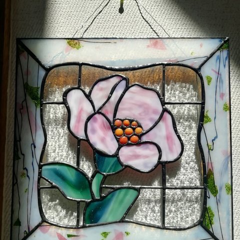 花のパネル　ステンドグラス 花