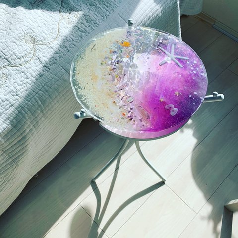 新色！パープルビーチ サンセットガラスサイドテーブル丸 〜Minamo〜紫