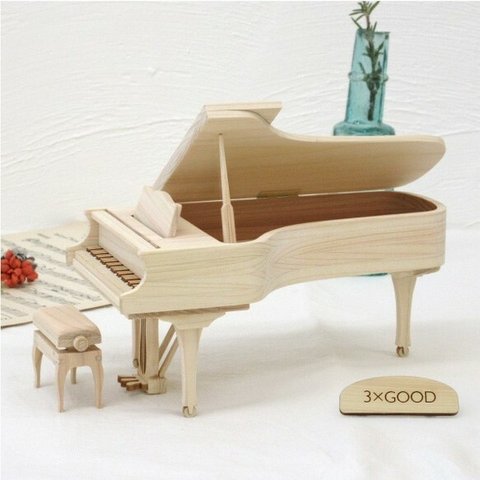 ひのきのピアノ～フルコンサートモデル～（メッセージプレート付き）