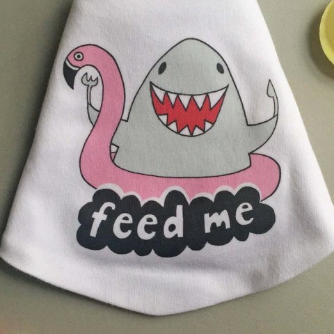 「赤ちゃん用よだれかけ(サメ)」