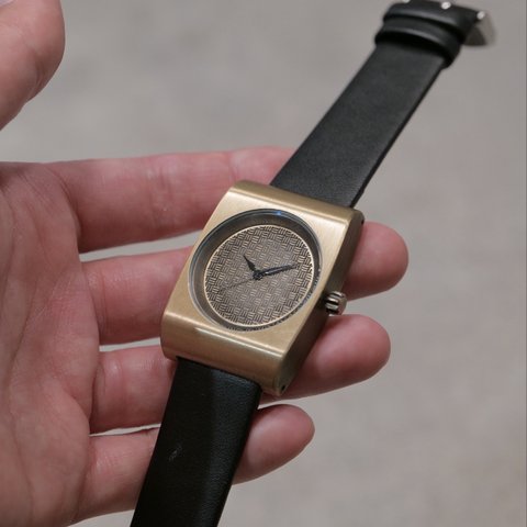 真鍮腕時計