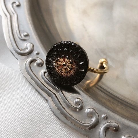 アンティーク　チェコガラスボタン　リング　指輪　フリーサイズ