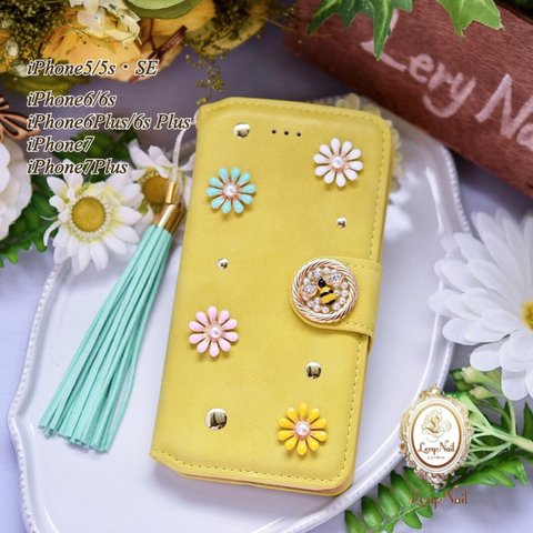 【iPhone】幸福の蜂モチーフDAISYフラワーガーデン手帳型☆タッセルストラップ付グリーンイエロー