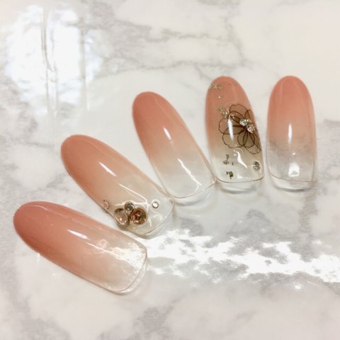 Flower nail