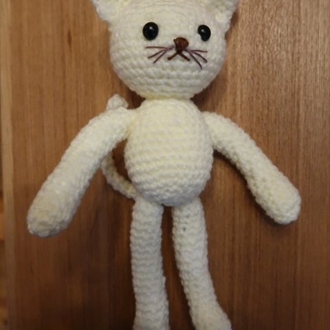 猫のあみぐるみキット　編みぐるみキット　着せ替え猫のあみぐるみ　着せ替え人形　手作りキット　手芸キット　ハンドメイドキット　編み物キット　手編みキット