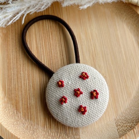 【韓国風】フラワー刺繍ヘアゴム《ワインレッド》