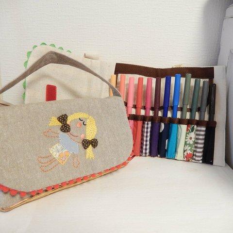 12色のペンケース　アップリケ刺繍　女の子　