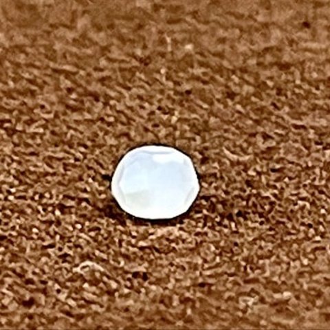 (約190個入)ガラスビーズ ボタンカット(約2mm×3mm)【アラバスターAB】　商品番号9602001023135