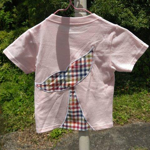 光るしっぽTシャツ