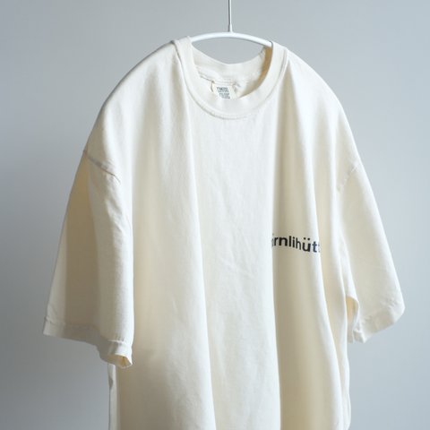 【予約販売】ヴィンテージライク半袖Tシャツ / hutte / エクリュ