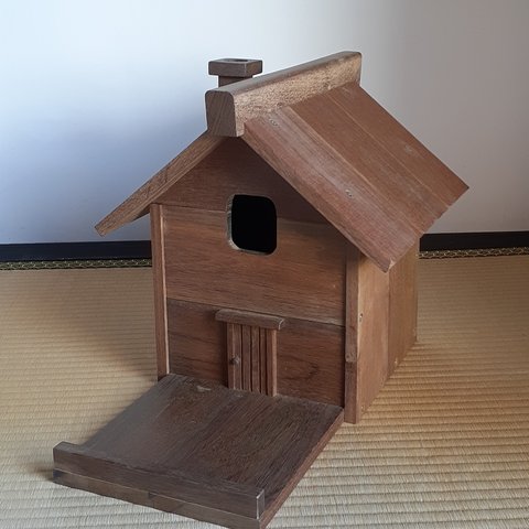 鳥小屋