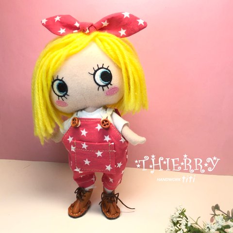 《再販》☆THIERRY☆イーマリーちゃん着せ替えお洋服 星　赤いサロペット、うさ耳ヘアーゴム