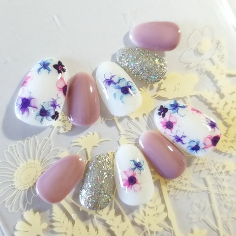 Siege Flowers Nail SheerOrchid