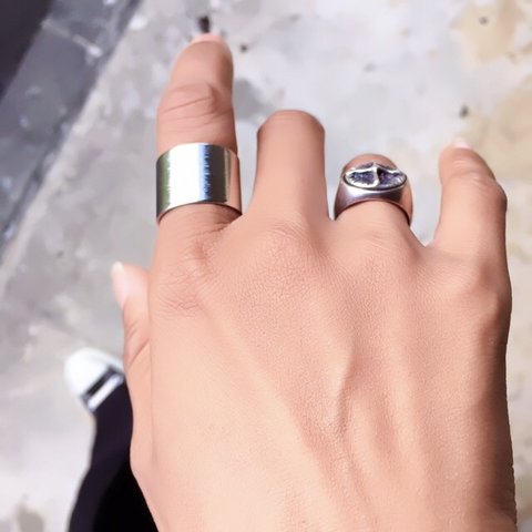 大ぶり ヴィンテージ 風 ハンドメイド リング シルバー メタル ブラシ テクスチャー プレーン 幅広 フリーリング 指輪