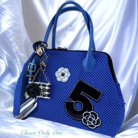 ♡1点物♡ロイヤルブルー💙ドット柄で個性的かつ上品に！パカっと開くバッグ👜【550】