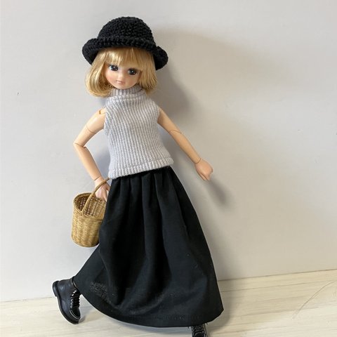 スカート.ドール洋服(リカちゃんブライスの洋服)黒