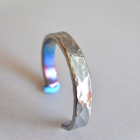 Titanium bangle・純チタンバングル・シルバーエイト・楕円形モデル