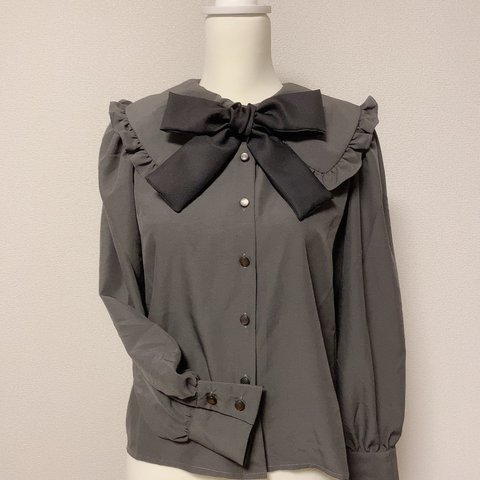 BIG COLLAR CHIFFON BLOUSE