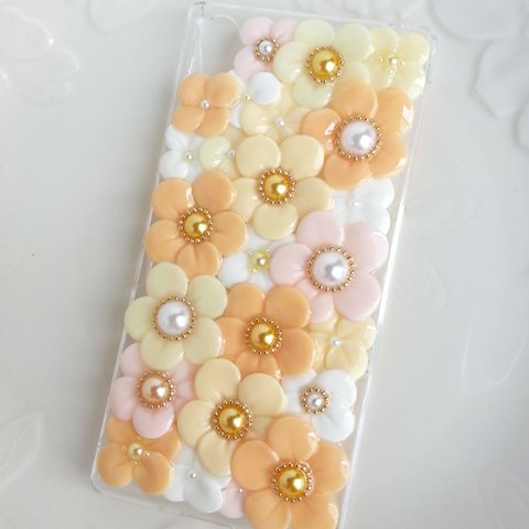 meiwa0様オーダー品XperiaZ5SoftBank♡微笑み色☆お花のケース