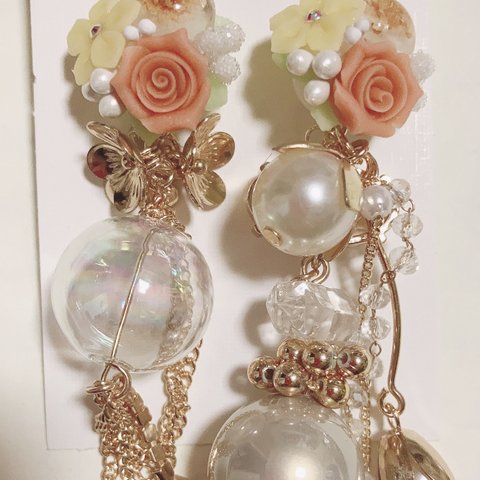 もしもなキミと　薔薇ピアス　ジャラジャラピアス　ゴージャスピアス