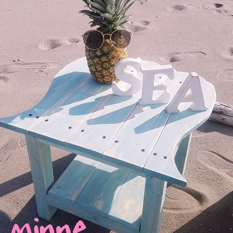 新作　西海岸インテリア　貝殻モチーフ　サイドテーブル　椅子